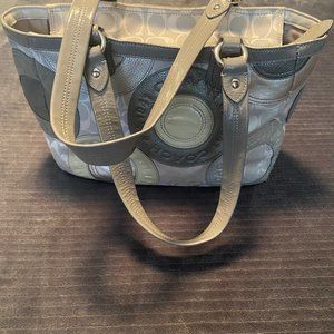 AUTHENTIC Coach Patchwork Tote Bag RARE: 19042